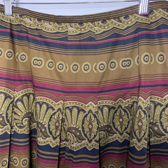 Harolds Womens Skirt Size 6 Knee Length Fit and Flare Colorful Lined Boho - Picture 3 of 11